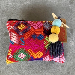 Pochette moyenne Rouge pompon